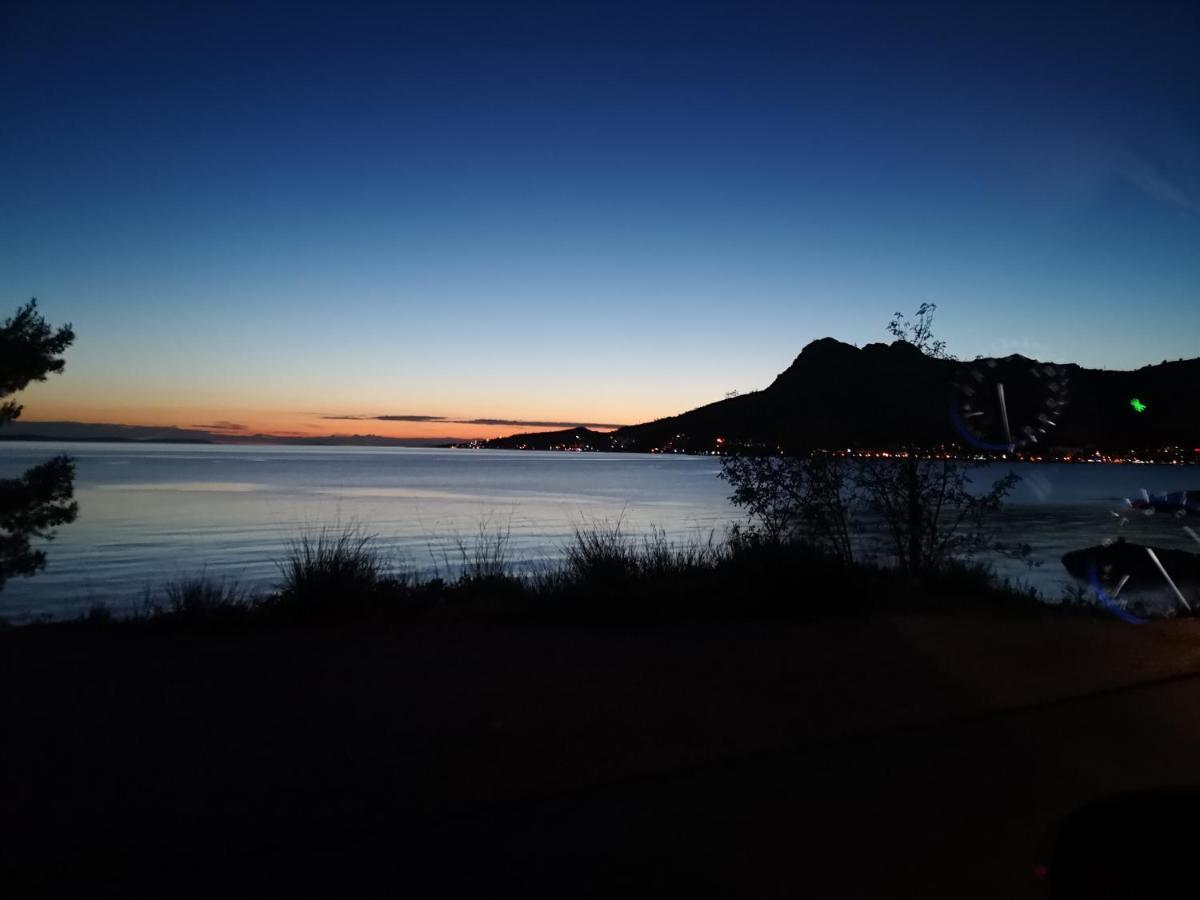 Vila Jadran Omiš Buitenkant foto