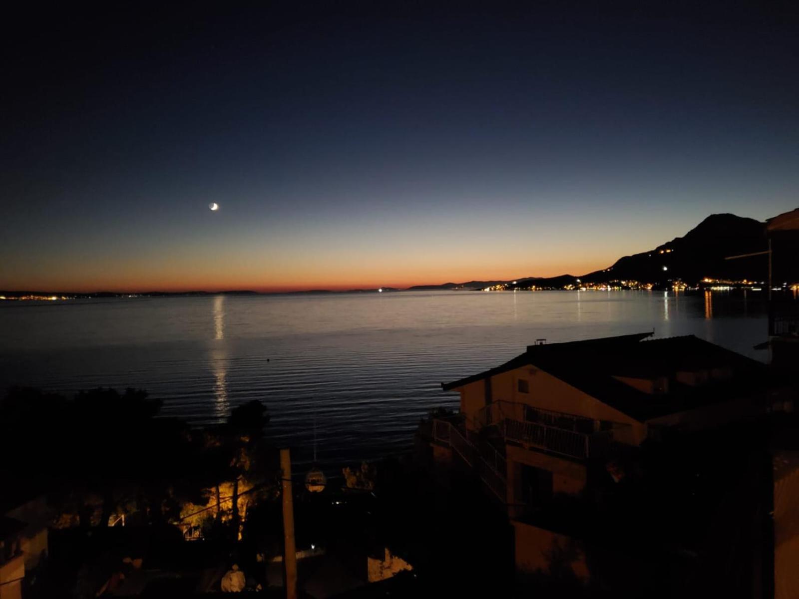 Vila Jadran Omiš Buitenkant foto
